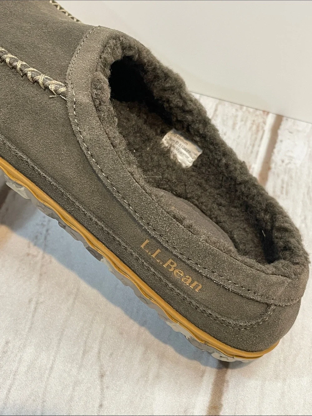 L.L. Bean Mens 10 Suede Slippers Grey Shearling Slip-On Loafers Low Back Cozy